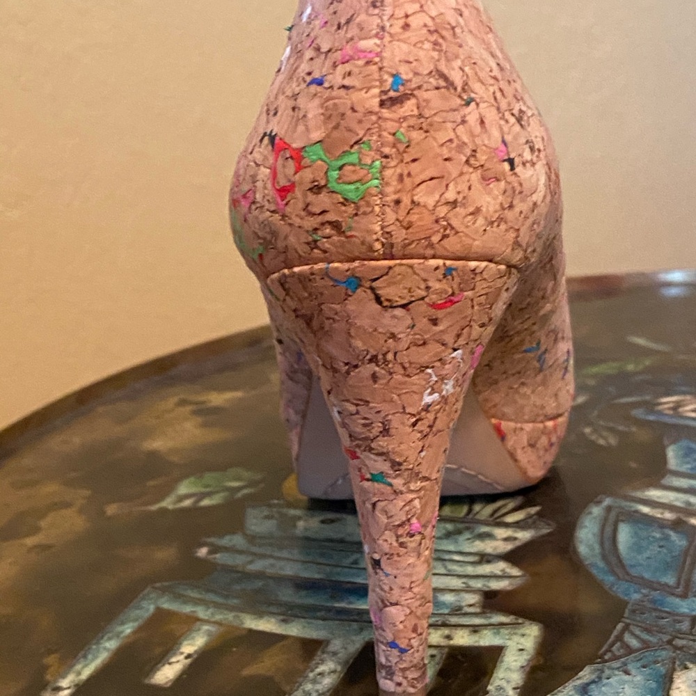Vince Camuto cork confetti heels size 5